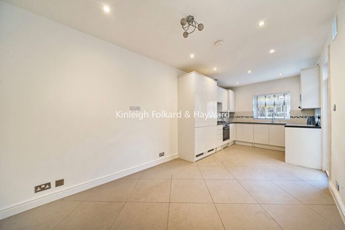 3 Bedroom Detached House To Rent In Francemary Road, Brockley, London, SE4