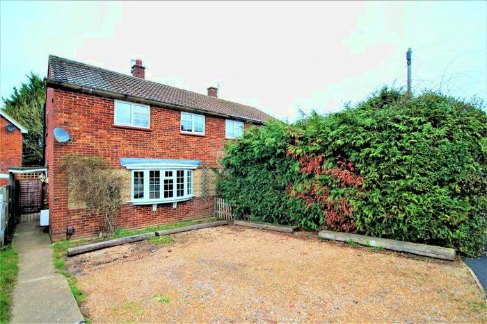 3 Bedroom Property To Rent In Homestall, Guildford, GU2