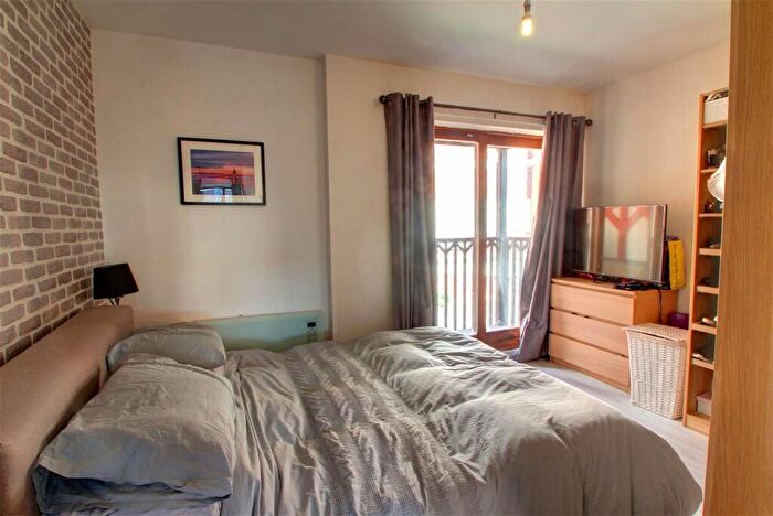 2 Bedroom Apartment To Rent In Jacobins Chare, Newcastle Upon Tyne, Tyne And Wear, NE1