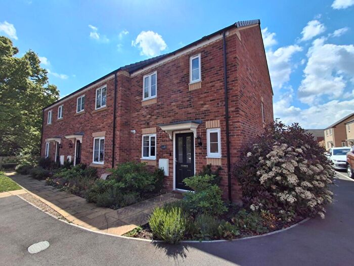 2 Bedroom End Of Terrace House For Sale In Ripon Close, Bourne, PE10
