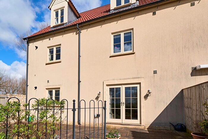 2 Bedroom Apartment For Sale In Fortescue Street, Norton St Philip, BA2