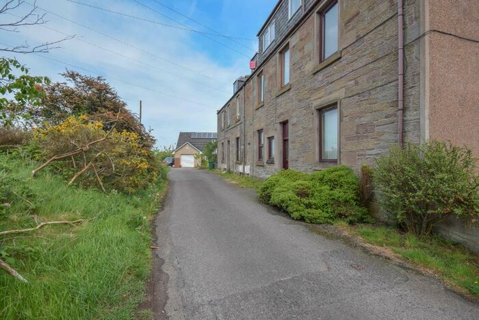 1 Bedroom Flat To Rent In Suttieside Road, Forfar, Angus, DD8