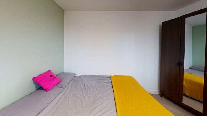 8 Bedroom Terraced House To Rent In Norwood Road, Leeds, West Yorkshire, LS6