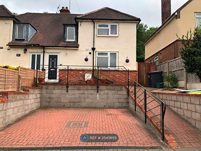 3 Bedroom Semi-Detached House To Rent In Suffield Road, High Wycombe, HP11