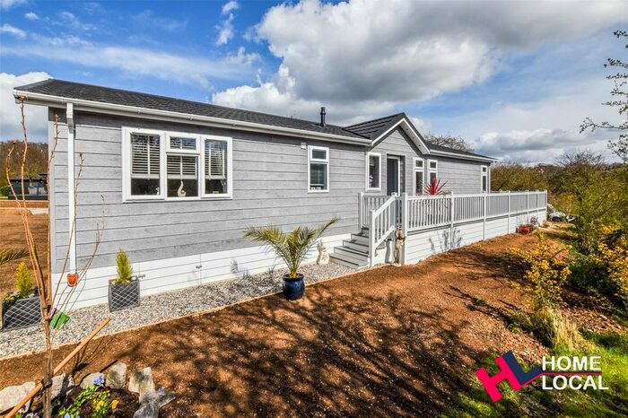 2 Bedroom Bungalow For Sale In The Warren, Woodham Walter, Maldon, Essex, CM9