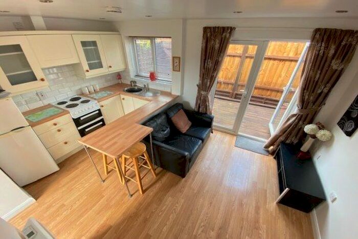 1 Bedroom Property To Rent In Shepshed, Loughborough, LE12