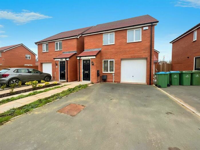 3 Bedroom Detached House To Rent In Warrington Lane, Paragon Park, Coventry, CV6