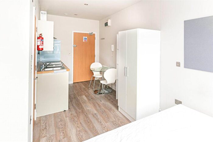 Studio To Rent In Crown House, - Prince Street, City Centre, BS1