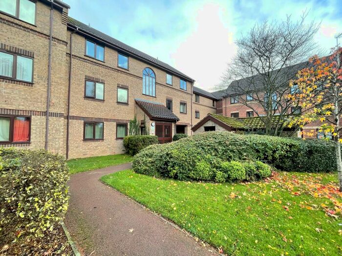 1 Bedroom Flat To Rent In Glendenning Road, Norwich, NR1