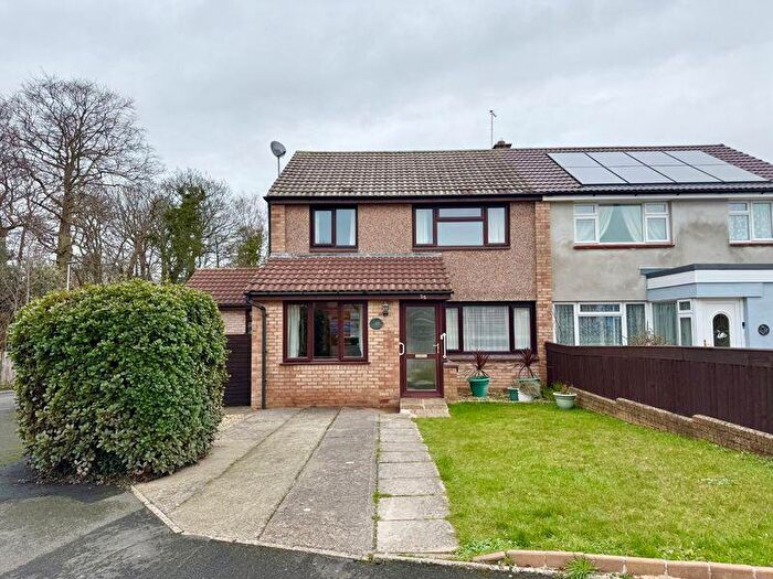 4 Bedroom Semi Detached House For Sale In Kingsdown Crescent, Dawlish, EX7