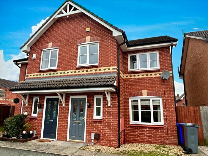 3 Bedroom Semi Detached House For Sale In Abbeydale Road, Manchester, Greater Manchester, M40