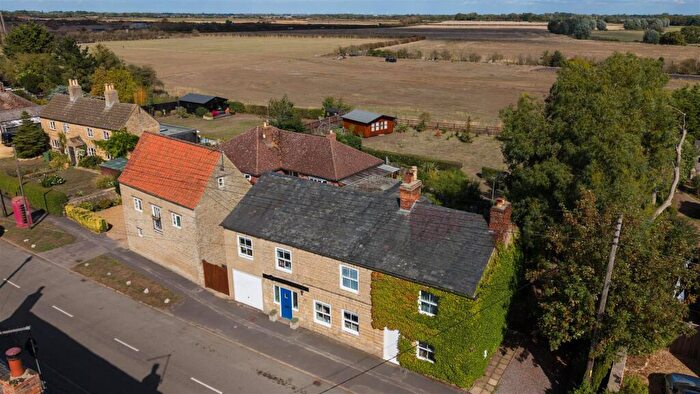 4 Bedroom Semi-Detached House For Sale In King Street, West Deeping, Peterborough, PE6