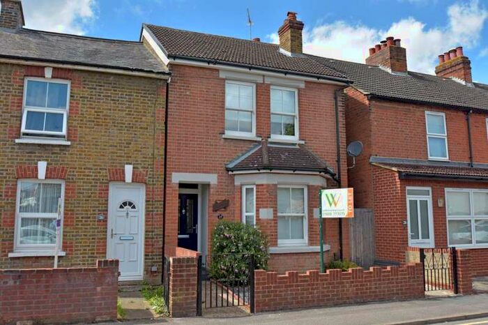 3 Bedroom Detached House To Rent In Hummer Road, Egham, TW20