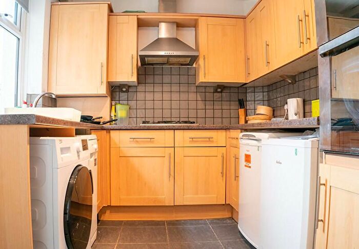3 Bedroom Flat To Rent In Newsham Road, Lancaster, LA1