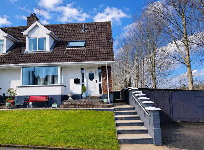 4 Bedroom Semi-detached Chalets For Sale In Hillcrest, L'Derry, BT47