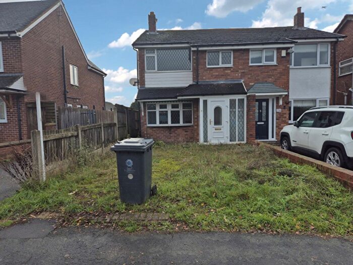 3 Bedroom Property For Sale In Hazel Grove, Wombourne, Wolverhampton, West Midlands, WV5