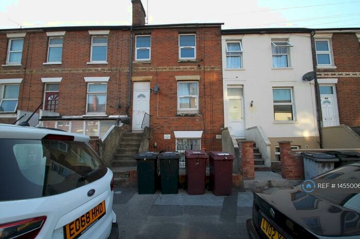 1 Bedroom Flat To Rent In Bedford Road, Reading, RG1