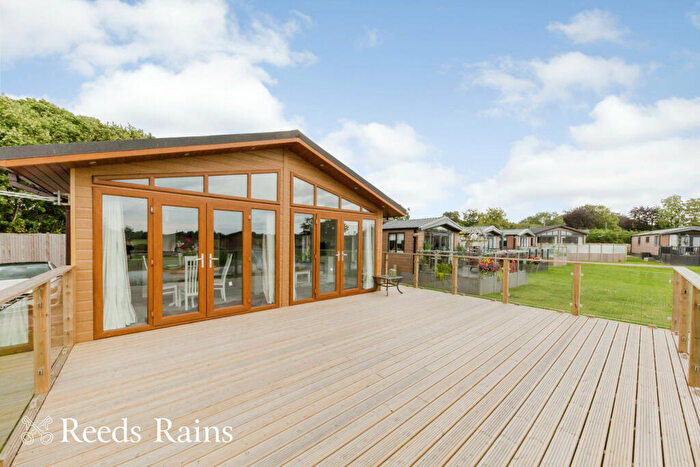 2 Bedroom Bungalow For Sale In Ladera Retreat, Eaton, Congleton, Cheshire, CW12