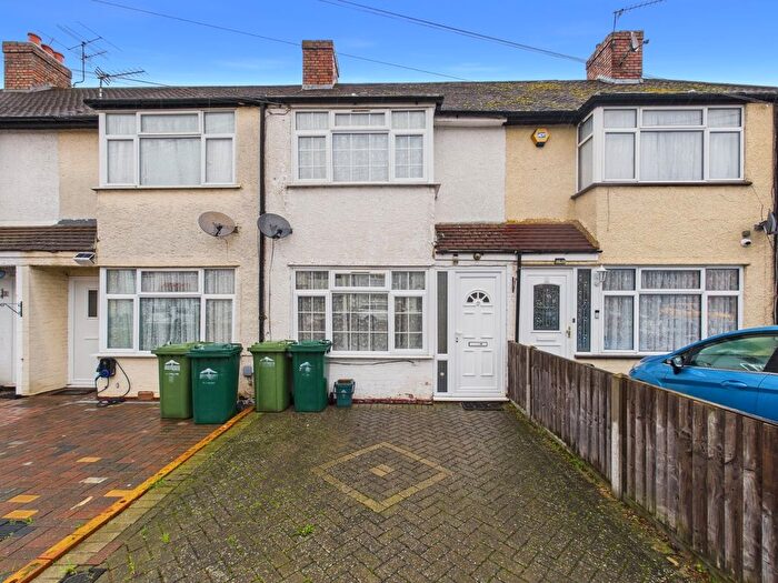 2 Bedroom Terraced House To Rent In Ravensbourne Avenue, Stanwell, Staines-Upon-Thames, Middlesex, TW19
