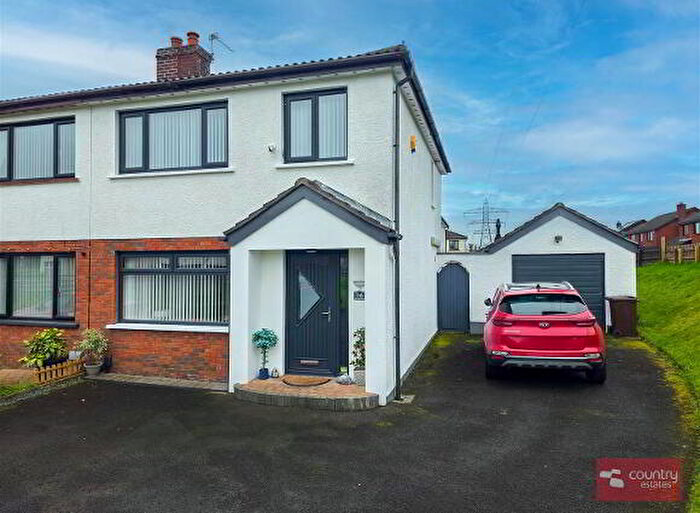 3 Bedroom Semi-Detached House For Sale In Glencraig Gardens, Newtownabbey, BT36