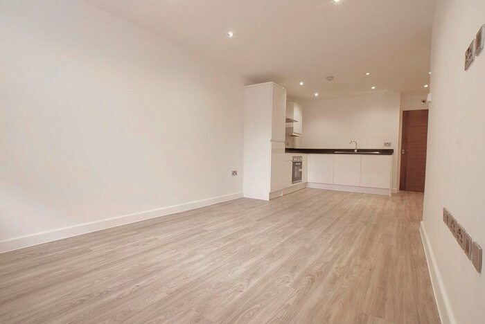 1 Bedroom Flat To Rent In Sienna House, Brownfields, Welwyn Garden City, AL7