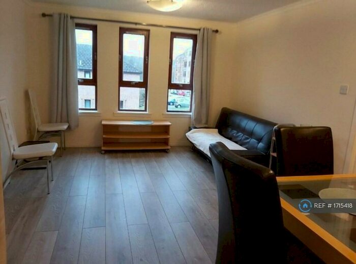 2 Bedroom Flat To Rent In Garriochmill Road, Glasgow, G20