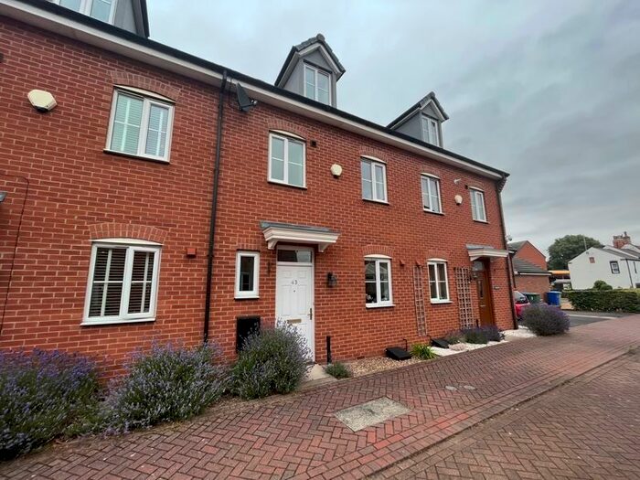4 Bedroom Property To Rent In Waterfields, Retford, DN22