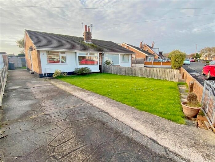 2 Bedroom Bungalow To Rent In Maplewood Avenue, Preesall, Poulton-Le-Fylde FY6