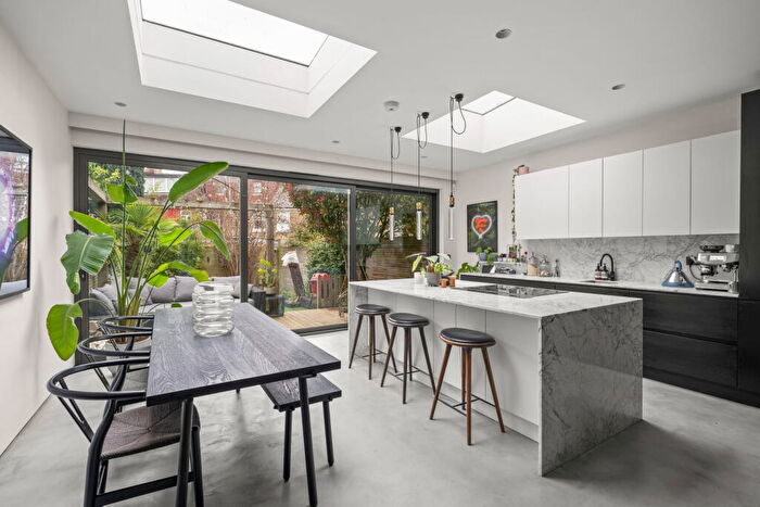 4 Bedroom Terraced House For Sale In Normanby Road, London, NW10