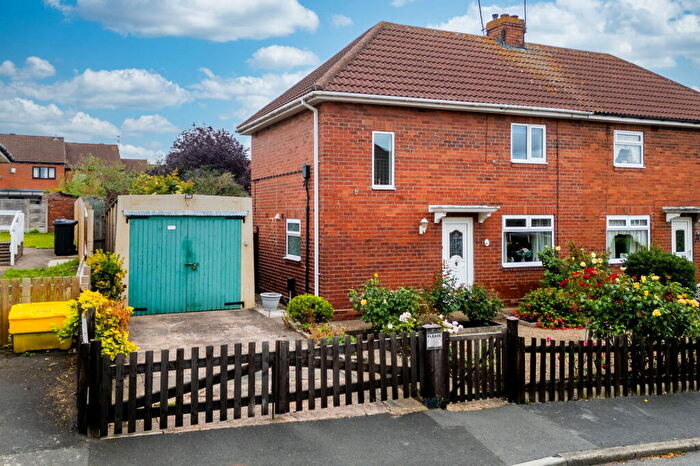 3 Bedroom Semi-Detached House For Sale In East Bank, Sherburn In Elmet, Leeds, LS25