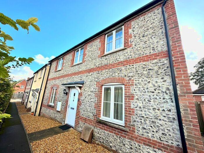 4 Bedroom Terraced House To Rent In Trinity View Road, Tidworth, SP9