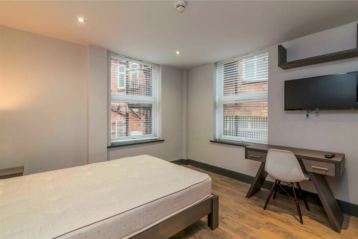 5 Bedroom Apartment To Rent In View Now! Howard One, Howard Street, NG1