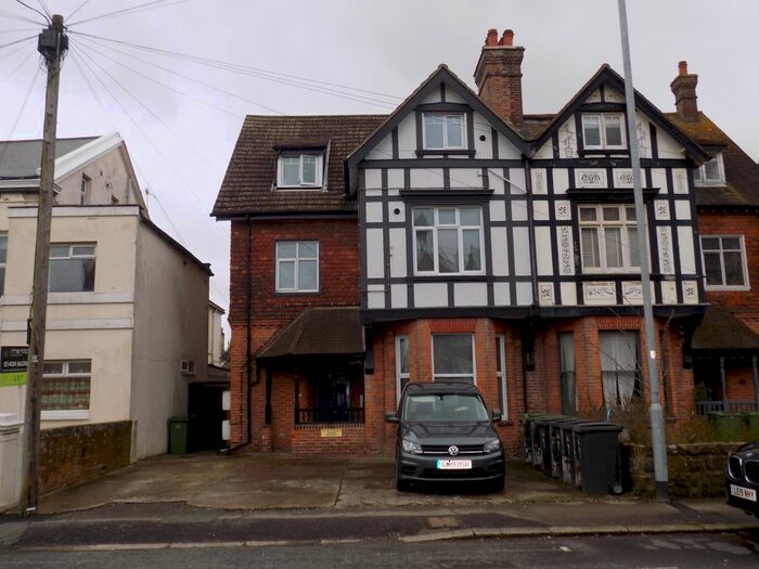 1 Bedroom Flat To Rent In Sedlescombe Road South, St. Leonards-On-Sea, TN38