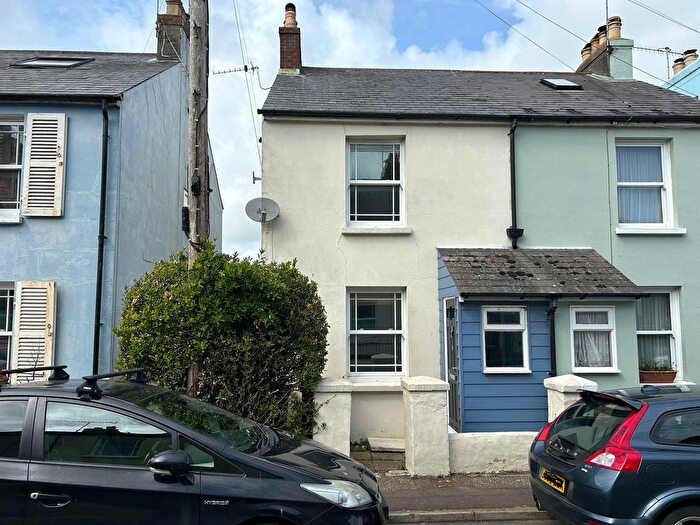 2 Bedroom Semi Detached House For Sale In Victoria Road, Chichester, PO19