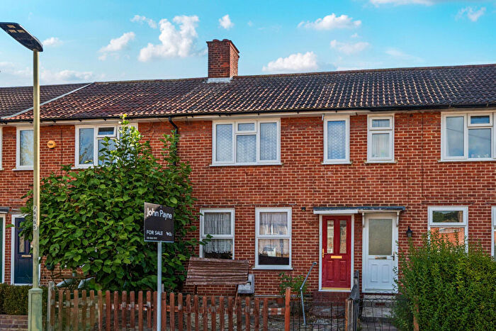 2 Bedroom Terraced House For Sale In Beaconsfield Road, London, SE9
