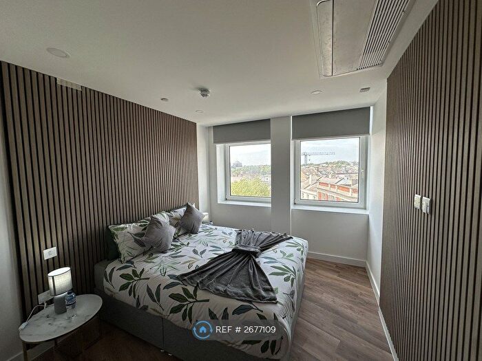 1 Bedroom Flat To Rent In Royal London House, Bournemouth, BH1