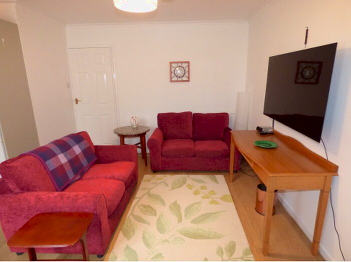 2 Bedroom Chalet To Rent In Gurnard Pines, Gurnard, PO31