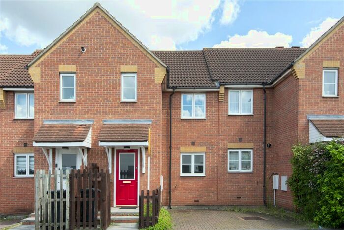 2 Bedroom Terraced House To Rent In Clifford Road, Walthamstow, London, E17