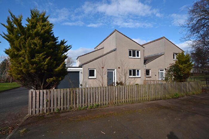 3 Bedroom Semi-Detached House To Rent In Broomhouse Road, South Gyle, Edinburgh, EH12
