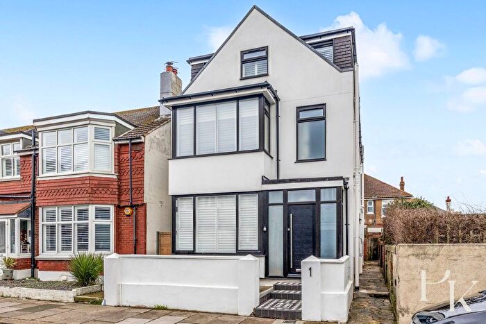 4 Bedroom Detached House For Sale In Tennis Road, Hove, BN3