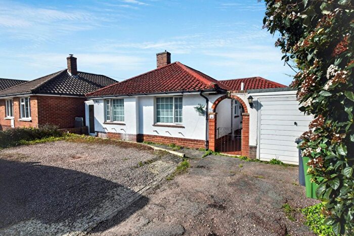 3 Bedroom Detached Bungalow For Sale In Broad Road, Eastbourne, BN20