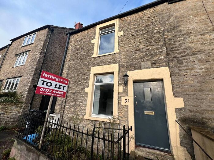 2 Bedroom Property To Rent In Butts Hill, Frome, Somerset, BA11