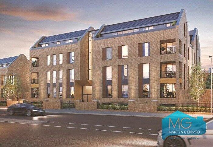 2 Bedroom Apartment To Rent In Quayle Crescent, Whetstone, London, N20