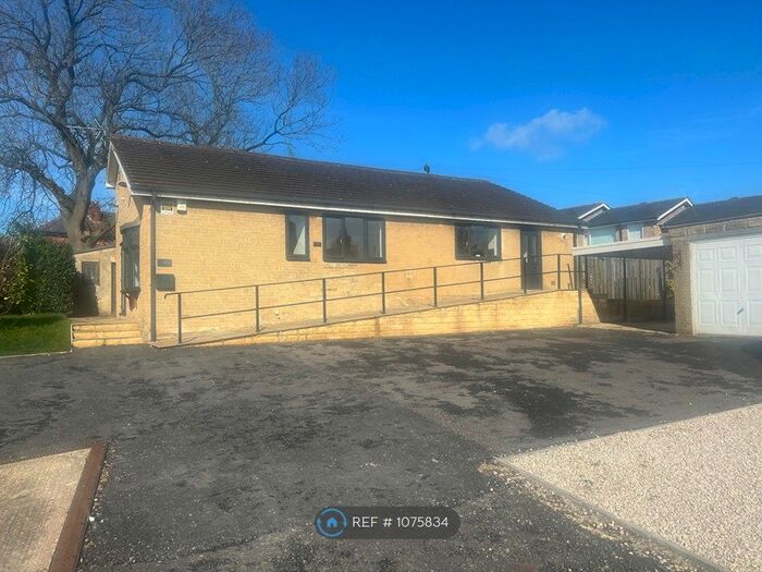 3 Bedroom Bungalow To Rent In Headland Lane, Earlsheaton, Dewsbury, WF12