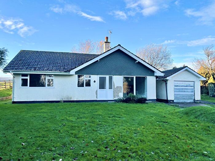 3 Bedroom Detached Bungalow To Rent In Venton Farm, Nr Drewsteignton, EX6