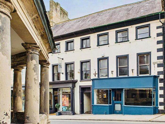 2 Bedroom Commercial Property For Sale In Market Place, Barnard Castle, DL12