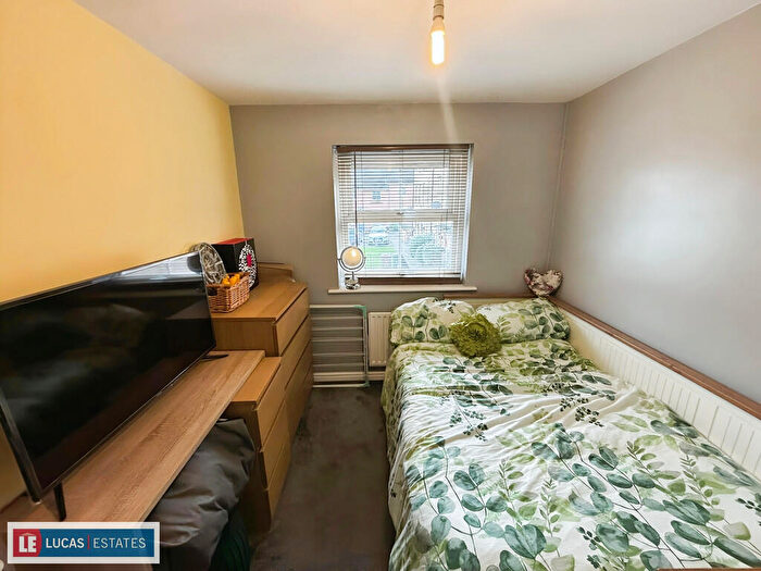 3 Bedroom Terraced House For Sale In Red Kite Close, Penallta, Hengoed, CF82