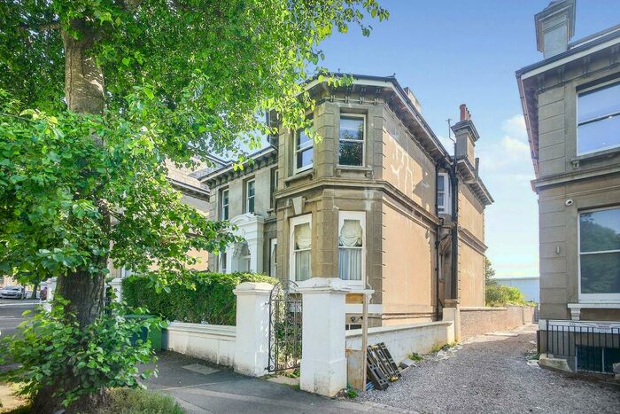 2 Bedroom Flat To Rent In Wilbury Road, Hove, BN3