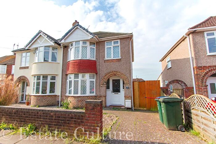 3 Bedroom Semi-Detached House To Rent In Seedfield Croft, Coventry, CV3