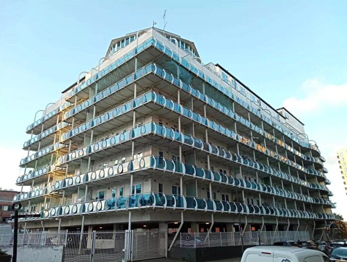 1 Bedroom Apartment To Rent In Platinum House, Harrow, HA1